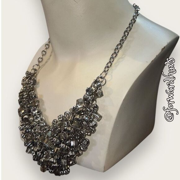 Bold Statement Necklace with Beads and Crystals - Picture 5 of 12